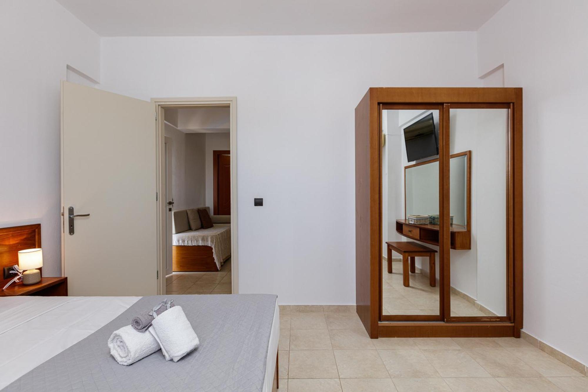 Marina Villa, A Nature Inspiring Retreat Perama  Ngoại thất bức ảnh